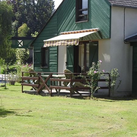 Camping Le Saillet Lestelle-Bétharram Buitenkant foto